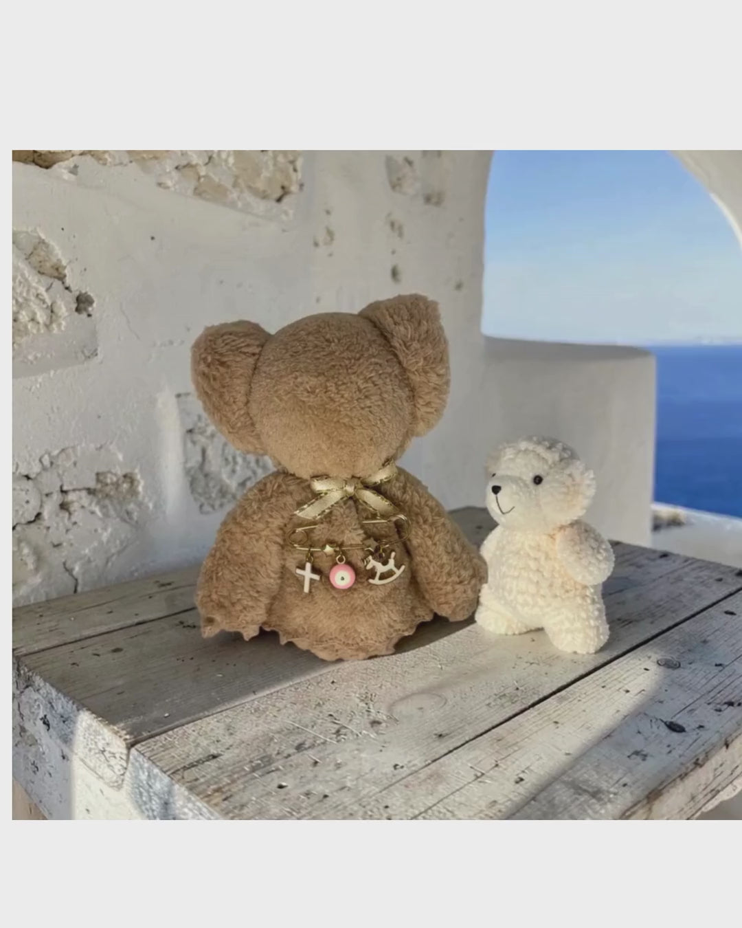 Filaxto Teddy  - Beige & White